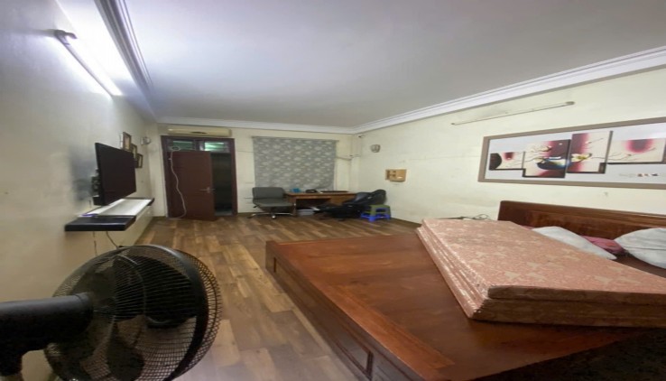 Cho thuê Ở NHÓM, HỘ GĐ nhà nguyên căn 94 Hoàng Mai,  40m2 x 4 tầng, 2 ngủ khép kín, 9 Triệu